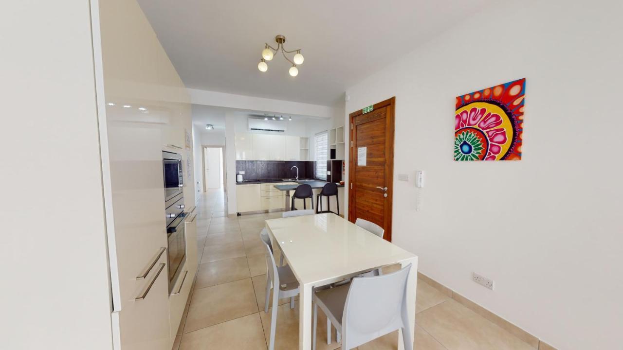 Modern Apartment In Gzira Exterior foto