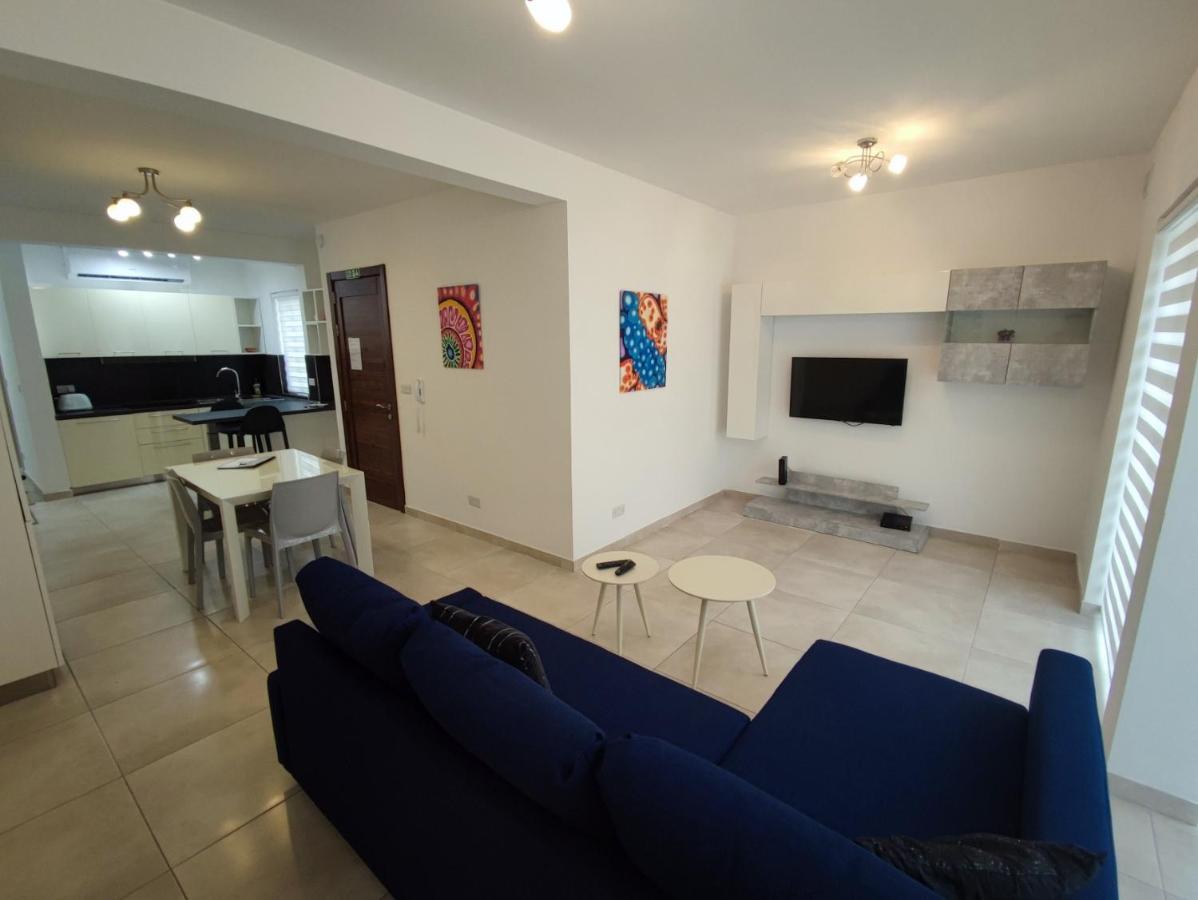 Modern Apartment In Gzira Exterior foto